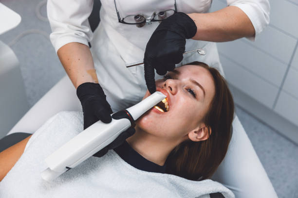 Best Emergency Dentist for Knocked-Out Tooth in Divernon, IL