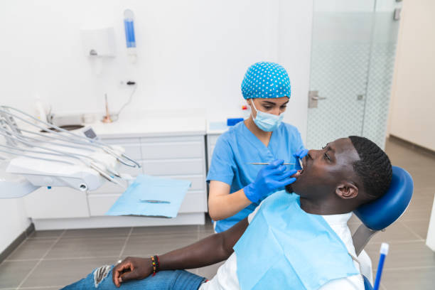 Best Holiday Emergency Dentist in Divernon, IL